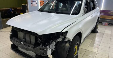 Оклейка кузова автовинилом (ПВХ)