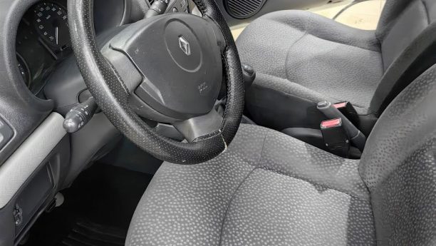 Химчистка салона Renault